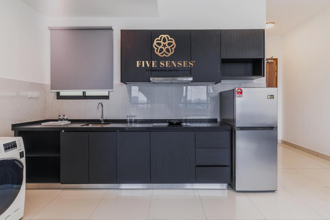 Greenfield Sunway By Five Senses Aparthotel Petaling Jaya Exterior foto